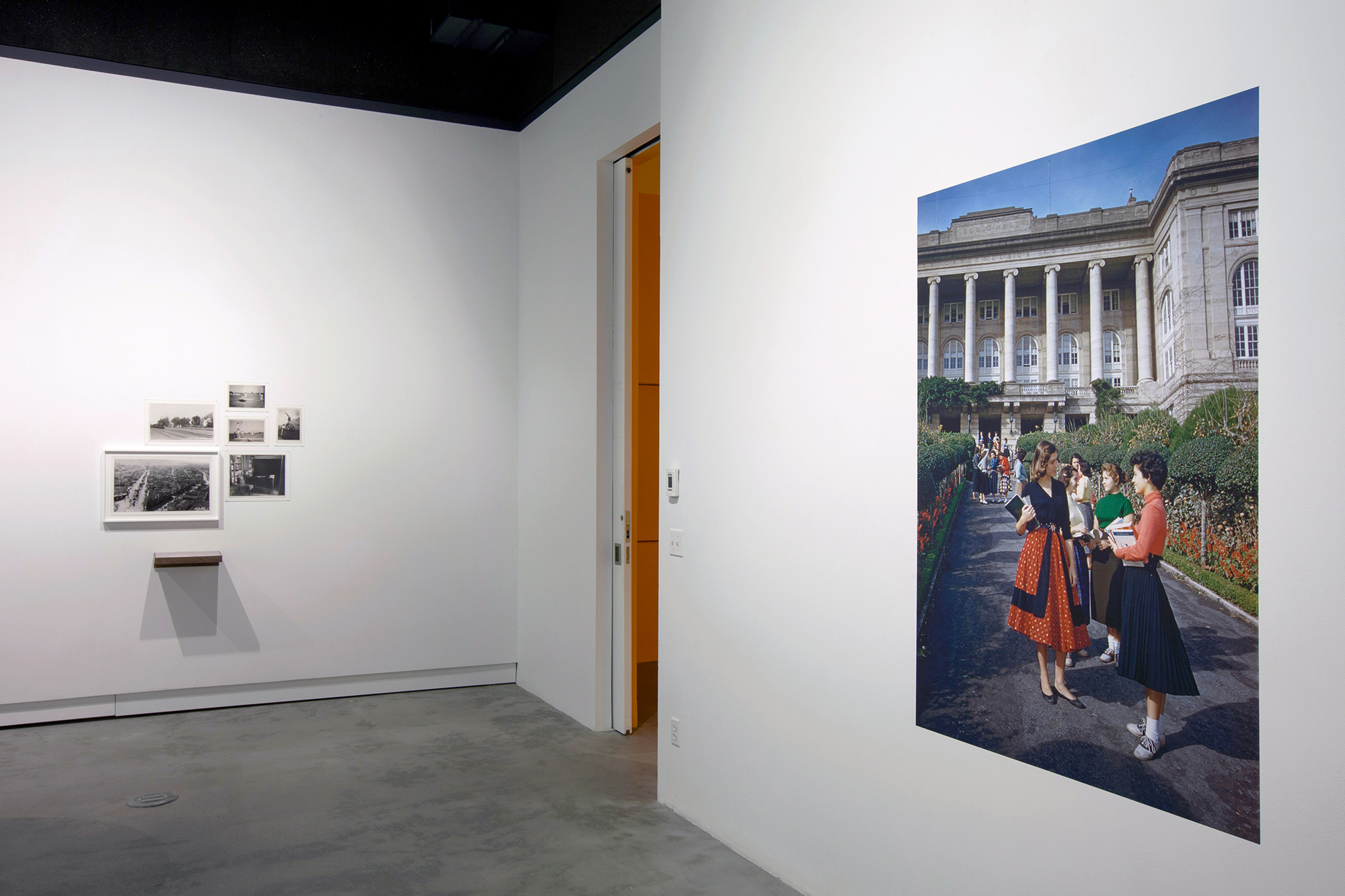 Erdem Taşdelen - The Curtain Sweeps Down (2017)